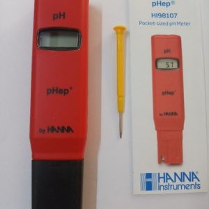 Hanna Family pH Meter HI98107 for pH Testing