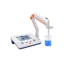 EC400F Conductivity Meter